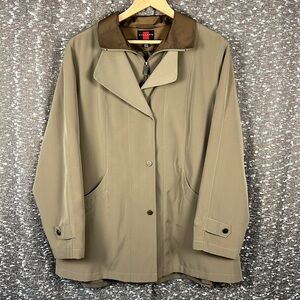 Gallery Snap Button Up‎ Jacket With Pockets